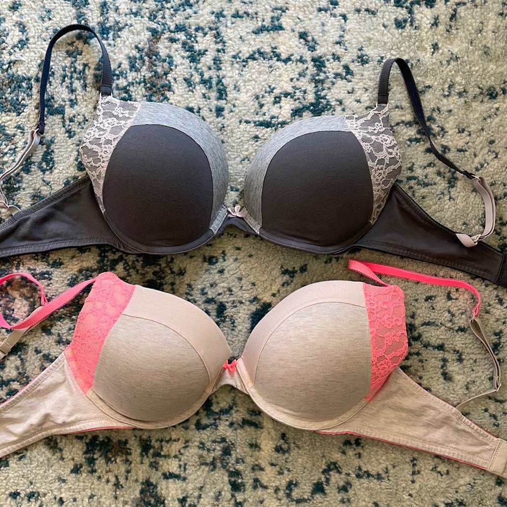 Victoria's Secret Pink T-Shirt Bra